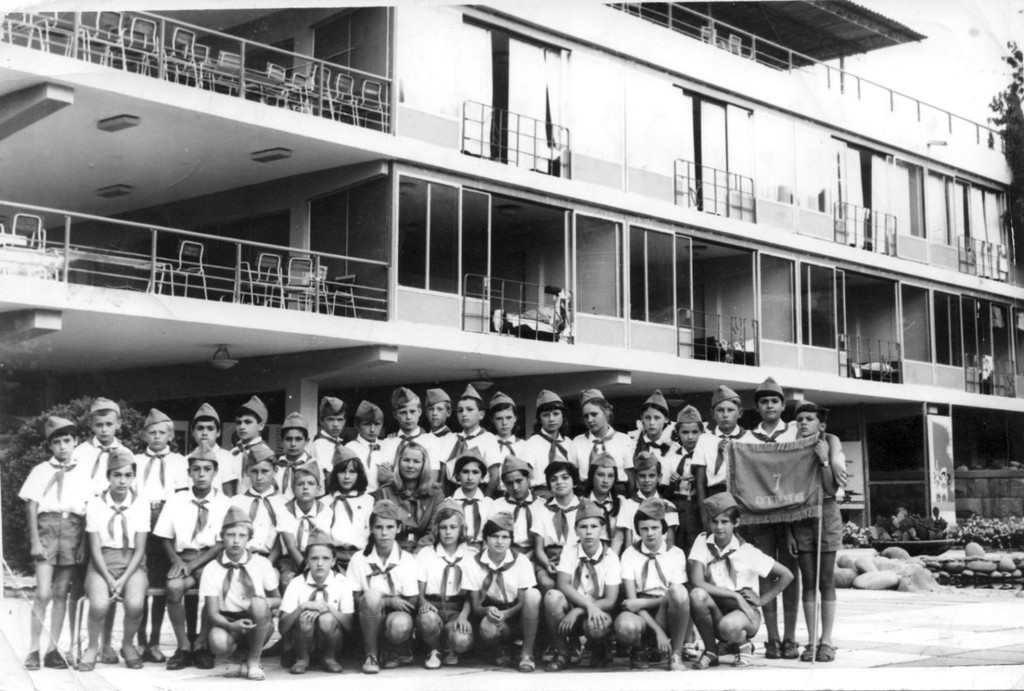 Дети в лагере "Артек" в 1980-е годы Дети в лагере "Артек" в 1980-е годы